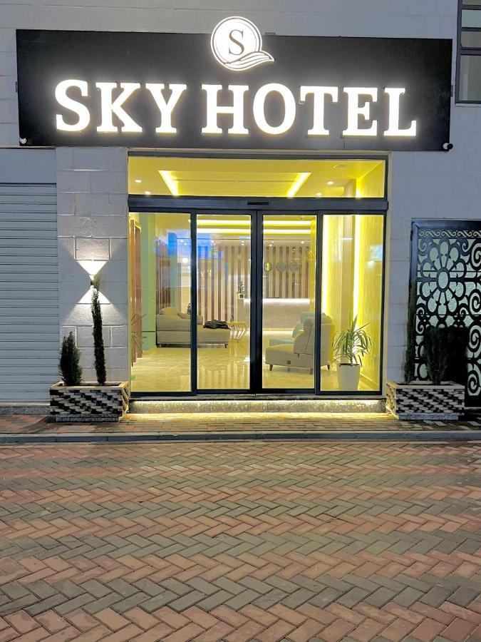 Sky Hotel Akaba Eksteriør bilde