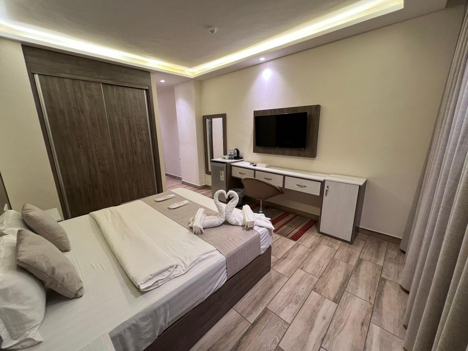 Sky Hotel Akaba Eksteriør bilde
